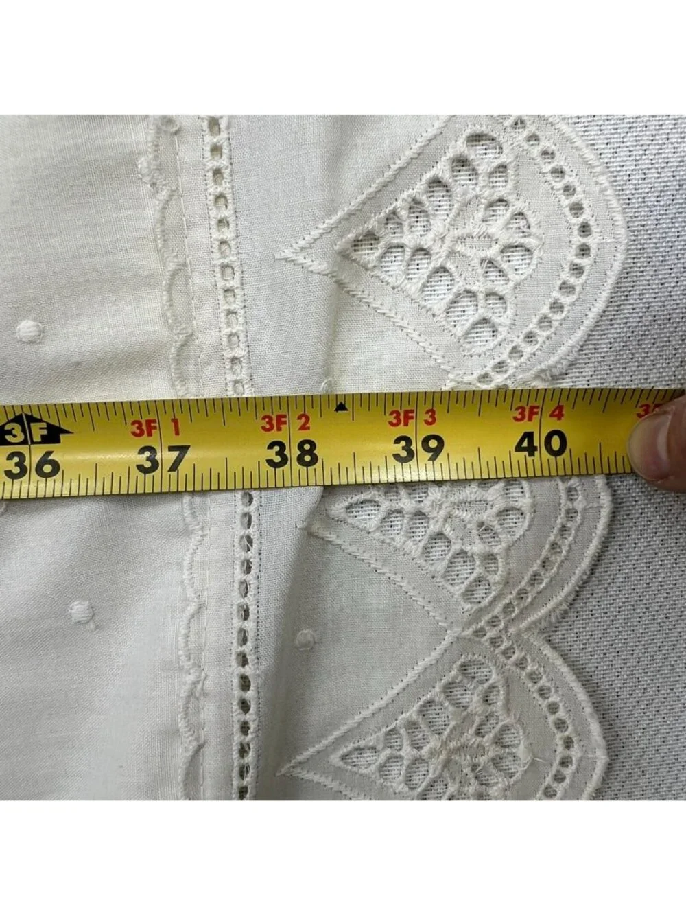 Vintage Beige Cotton Eyelet Lace Trim Classic Pillow Shams Set Bedding Set of 2
